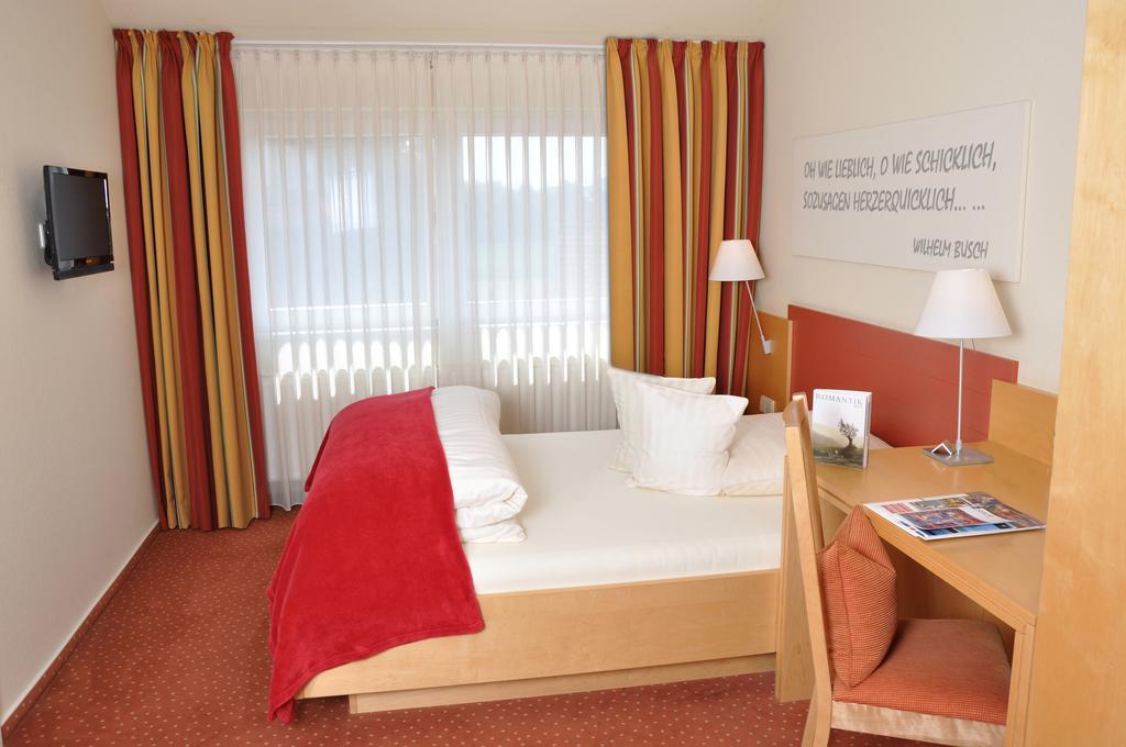Romantik Hotel Schmiedegasthaus Gehrke Bad Nenndorf Εξωτερικό φωτογραφία